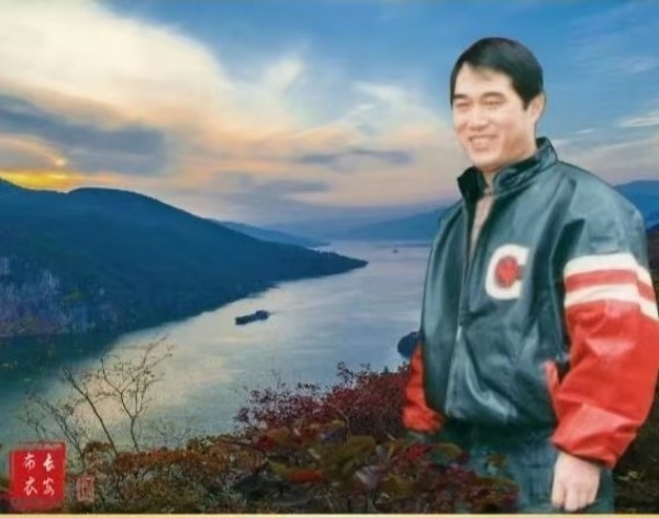 作者的二哥.jpg